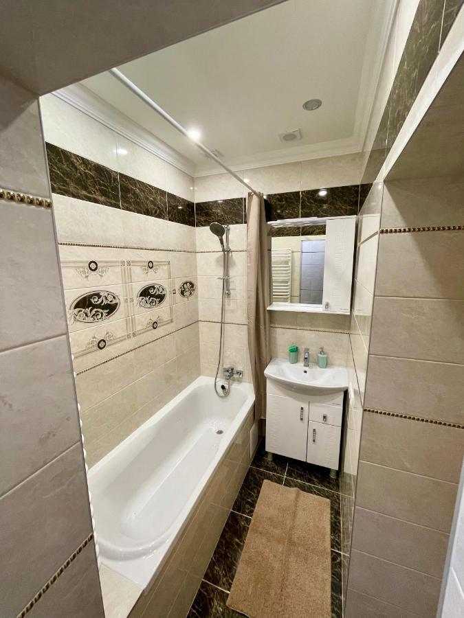 Apartment Zoneofcomfort: Chernivtsi