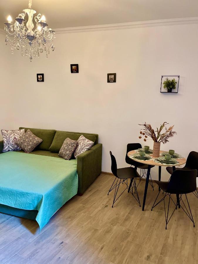 Apartment Zoneofcomfort: Chernivtsi